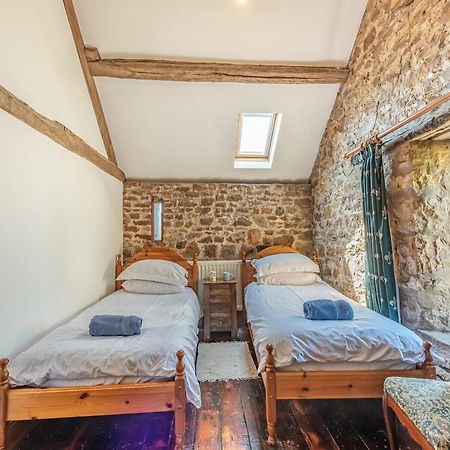 Haytongate Barn Villa Walton  Екстериор снимка