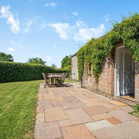 Haytongate Barn Villa Walton  Екстериор снимка